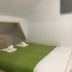 Casa De Cima Lisboa